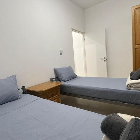 Private Room San Ġwann Exterior foto